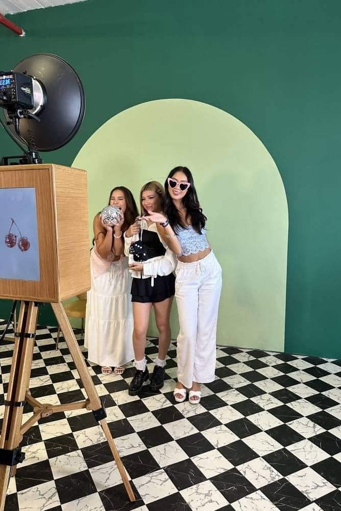 Ask How They Handle Setup and Staff Professionalism